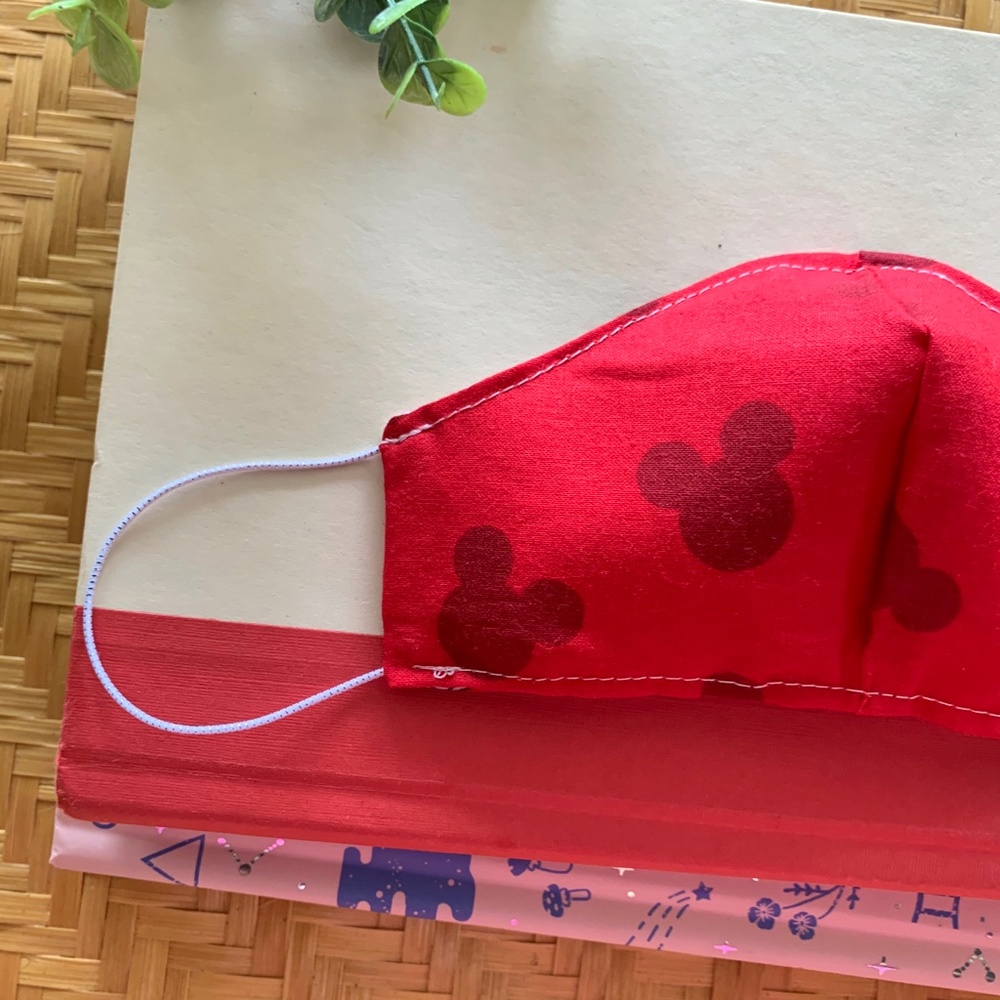 Sold on Etsy Minnie Mouse Face Mask - Picture 5 of 6